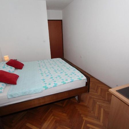 Apartment Albert Ровинь Экстерьер фото
