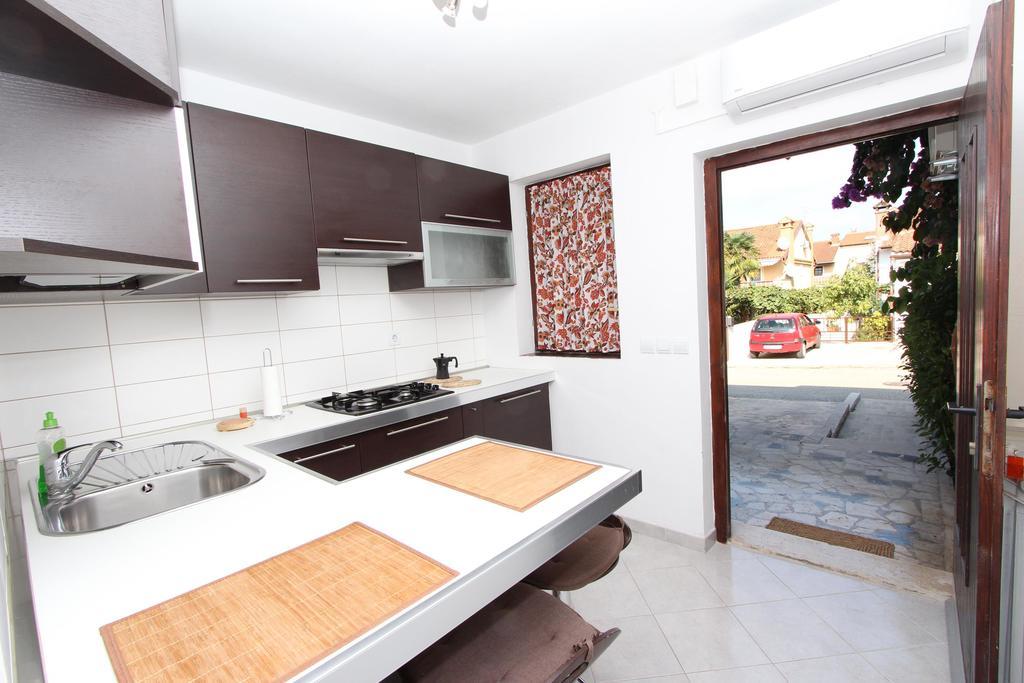 Apartment Albert Ровинь Экстерьер фото
